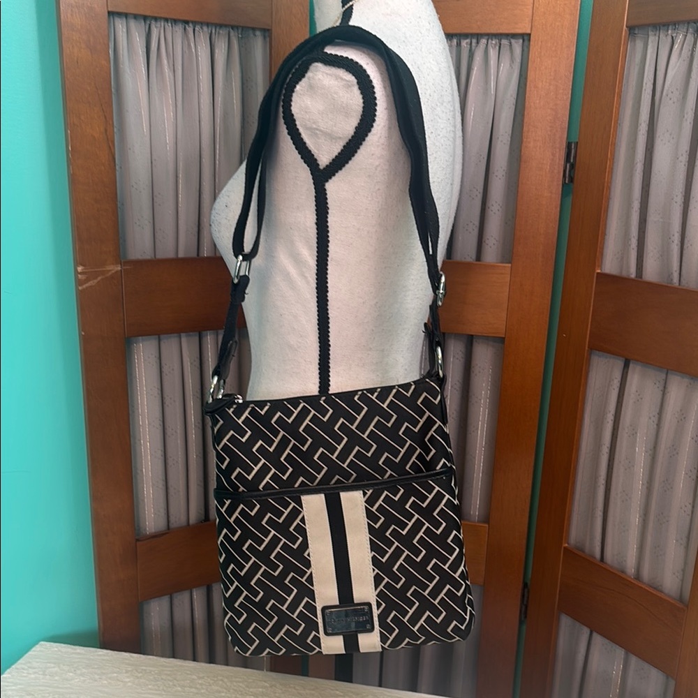 Tommy Hilfiger Black and White Crossbody Bag with Geometric Monogram